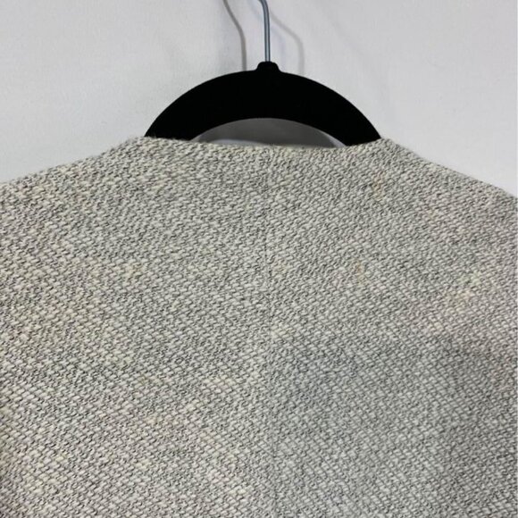 Dynamite woman’s neutral cardigan coat. Poly/spandex blend. Size small. Pockets. - Picture 7 of 10